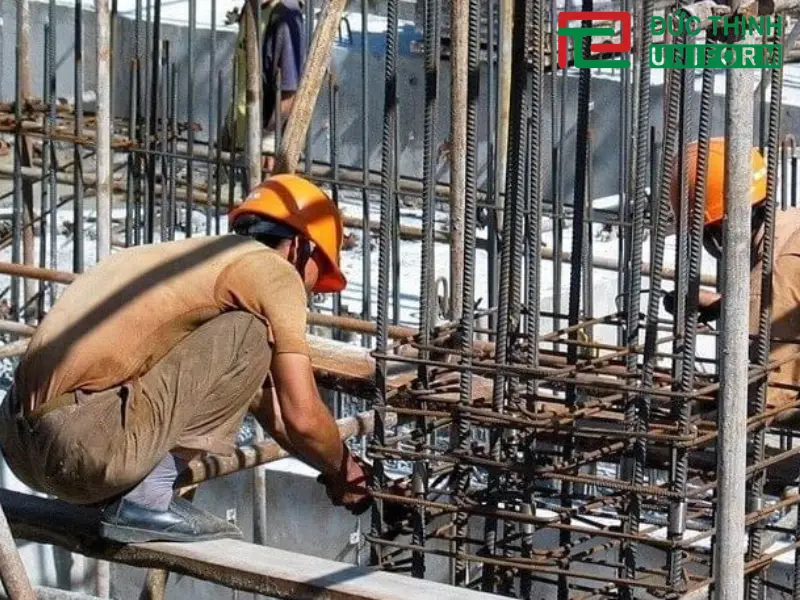 Mẫu áo thun công nhân ngành nghề xây dựng