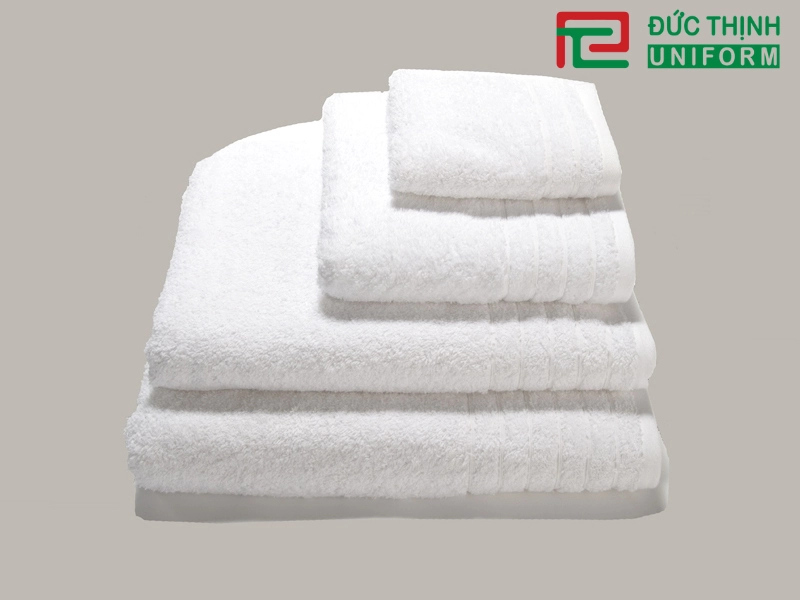 Sản phẩm khăn tắm được làm từ chất liệu cotton 65/35